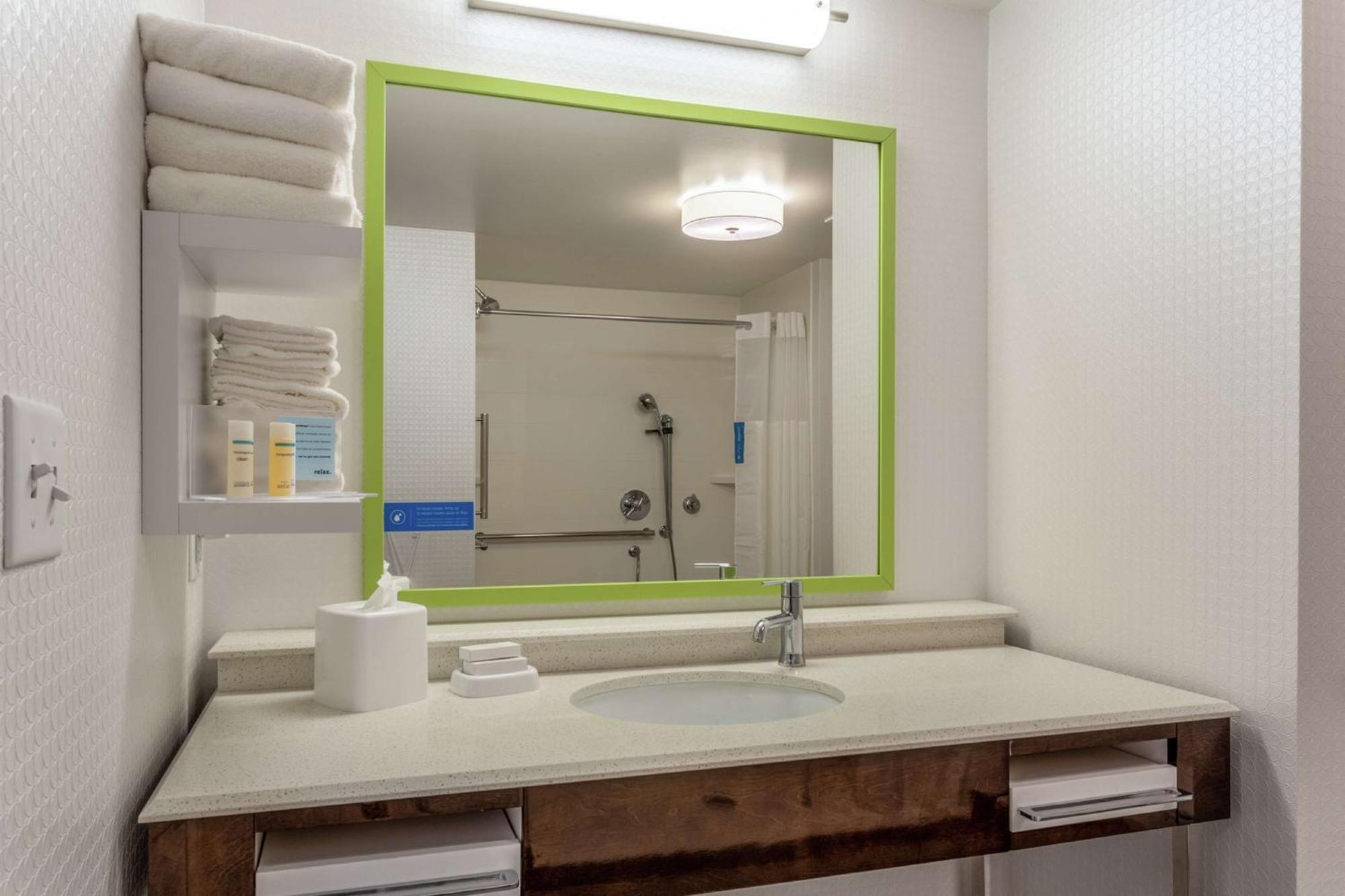 Hampton Inn & Suites Burlington Eksteriør billede