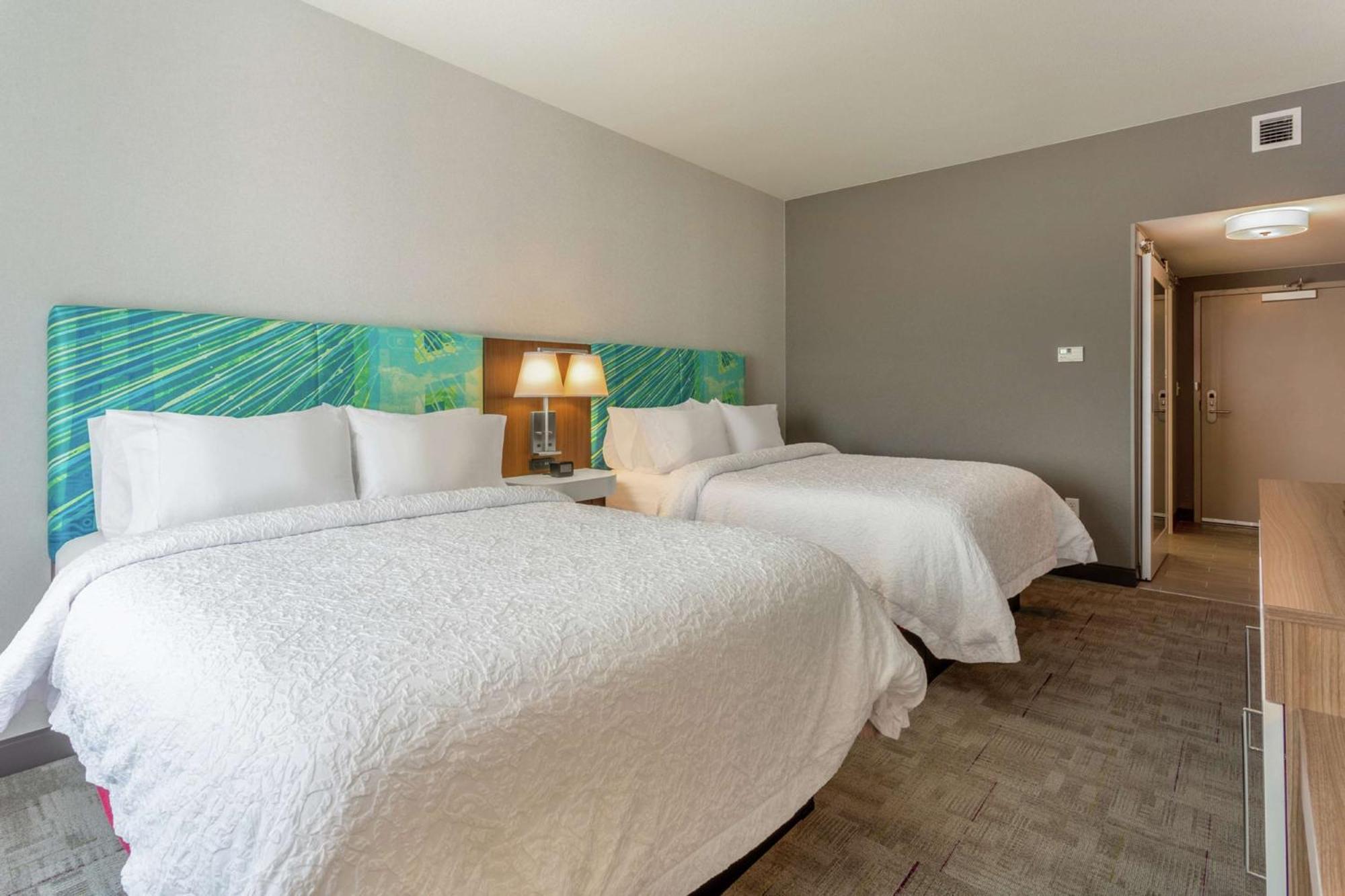 Hampton Inn & Suites Burlington Eksteriør billede